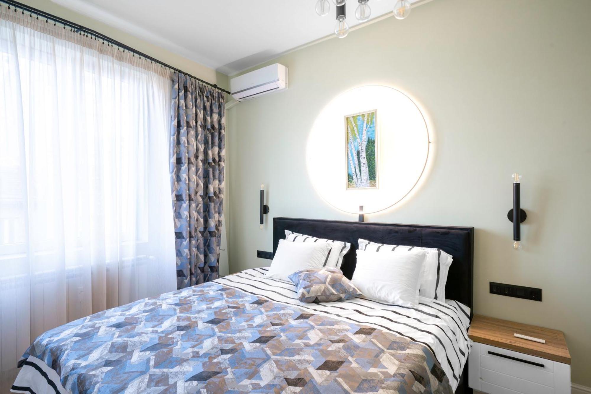 Urban Charm & Comfort - Chic 2Bd In Prime Location By Flat Mаnager 소피아 외부 사진